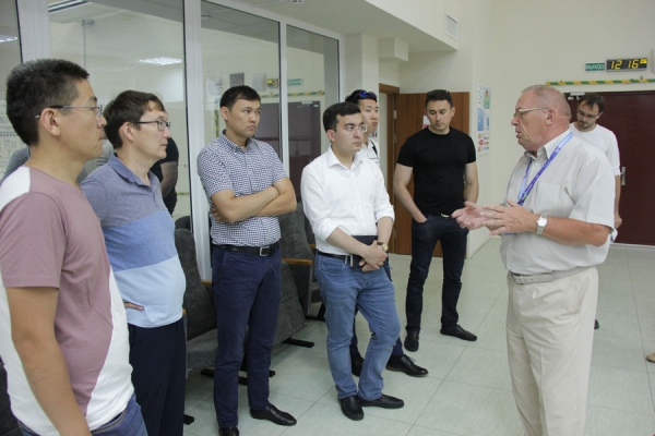Представители Казахстана посещают Белорусскую АЭС