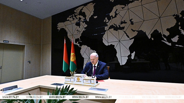 Проверка боеготовности, Совет мира, Знак качества и важные кадры. Итоги недели Президента